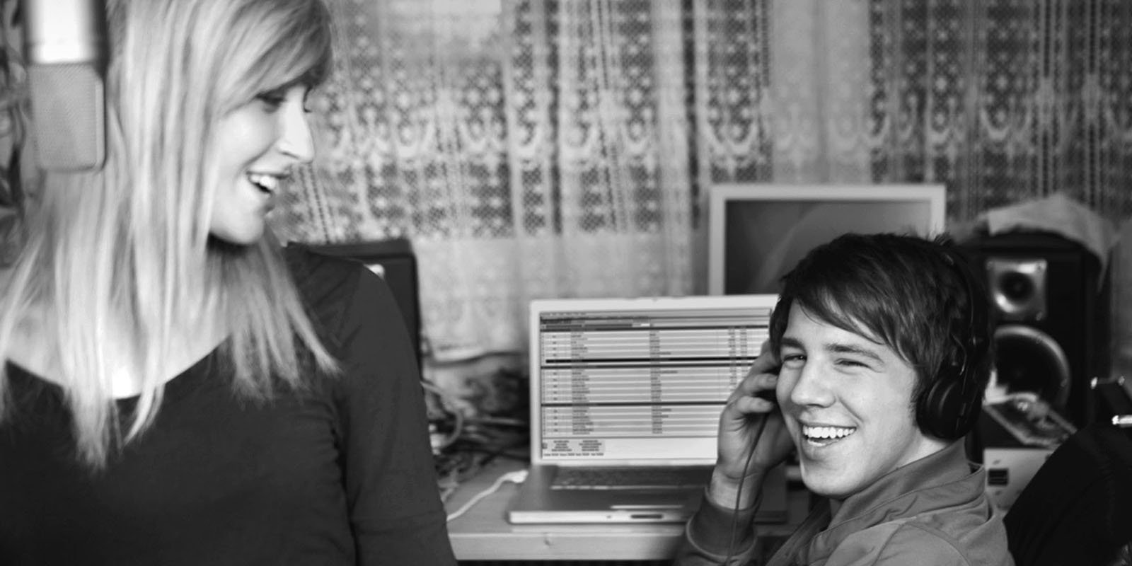 EMPRESA DE TECNOLOGIA PARA O SETOR DE RADIODIFUSÃO